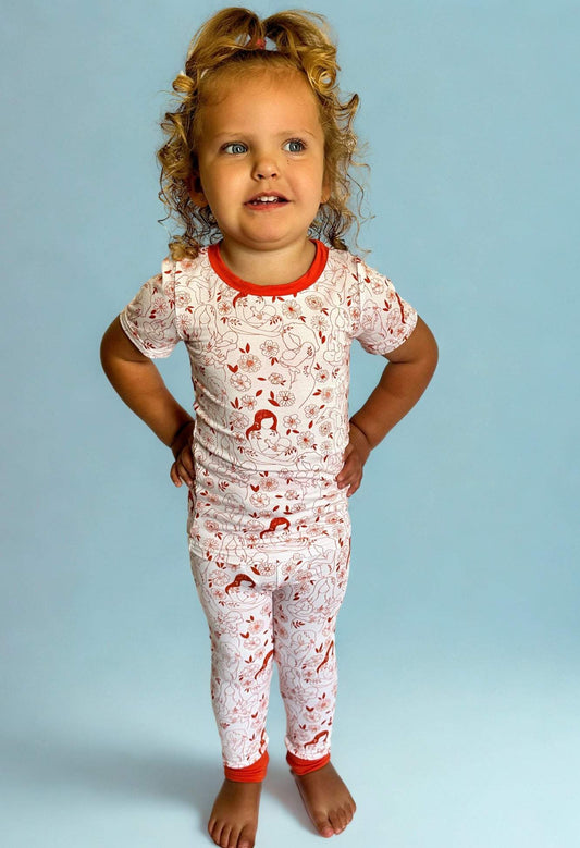 Beautiful Bond short sleeve two-piece bamboo pajama set with cute design.