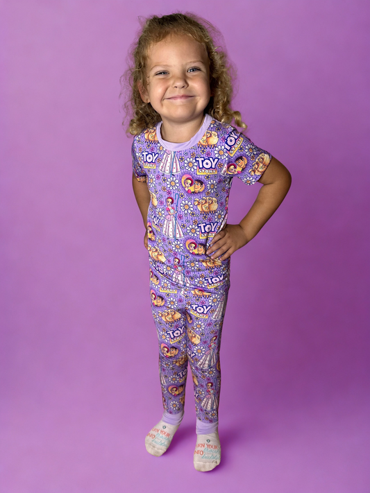 Rootin' Tootin' Daisies Bamboo Two Piece Pajama Set