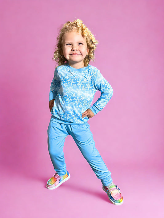 Snowy Snuggles Bamboo Pullover