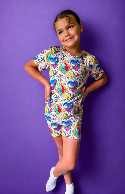 Waves of Wonder Bamboo Two Piece Short Sleeve and Shorts Pajama Set