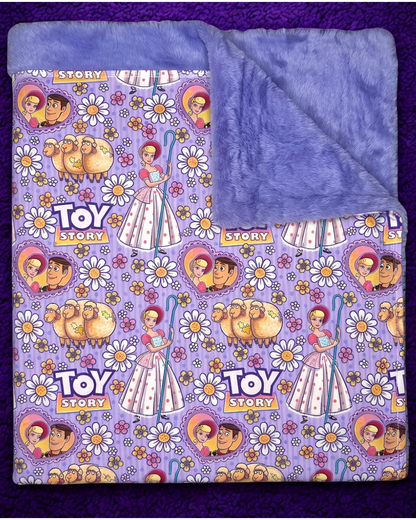 Rootin' Tootin' Daisies Plush Bamboo Blanket (Pre Order with expected delivery mid September)